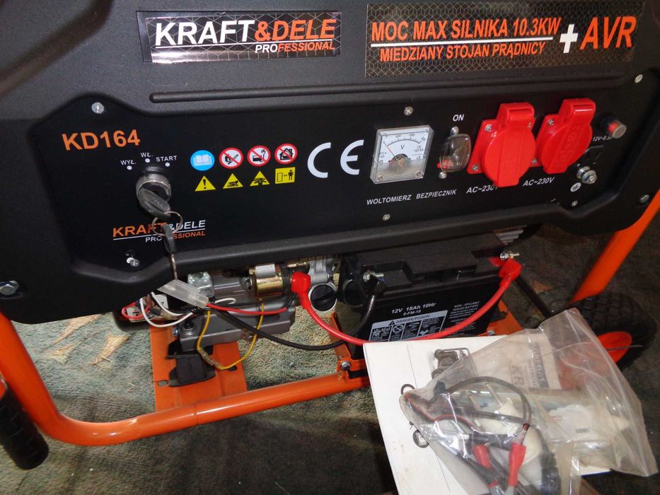 Agregat prądotwórczy 5500W 12/230V