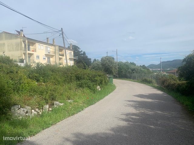 T2 Hobby 750 Land House em Lote Urbano 300m2