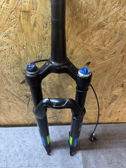 Amortyzator Fox 32 Performance GRIP 29"