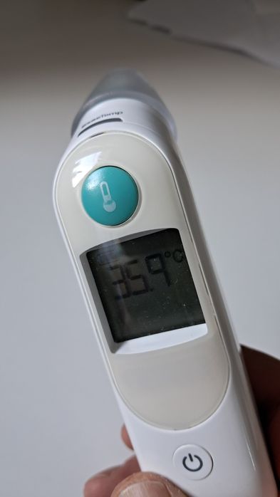 Braun Thermoscan 5 termometr elektroniczny do ucha IRT6020