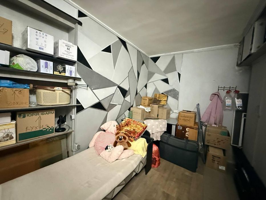 Продам 2 кімнатну на Болгарській. (3-346-330)