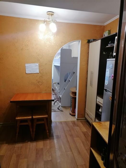 Кімната в гуртожитку на Черемушках