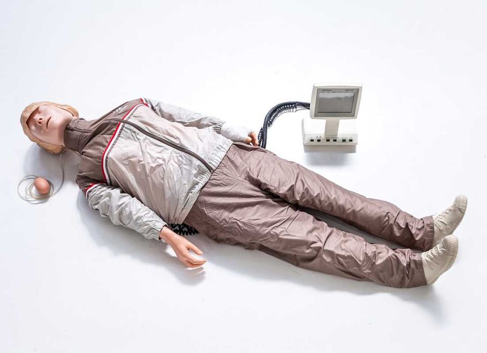 Учебный тренировочный манекен Laerdal Old Anne Skillmeter CPR