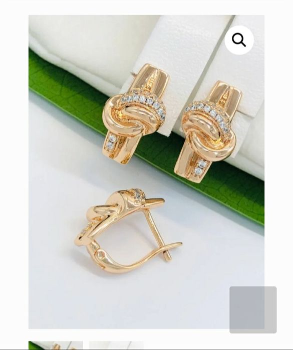 Сережки медичний сплав медичне золото