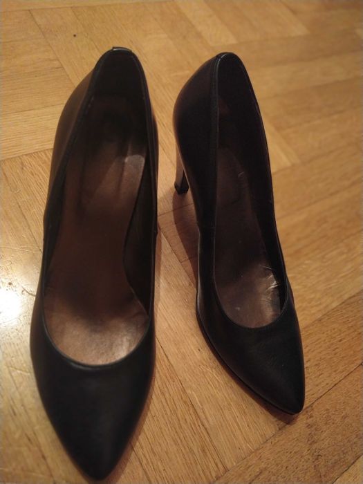 Eleganckie klasyczne czółenka