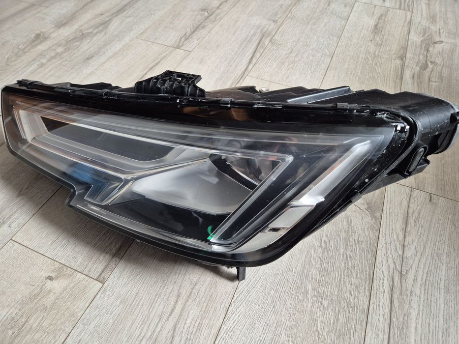 Фара ліва Audi A4 B9 Full Led 2016-2019 USA