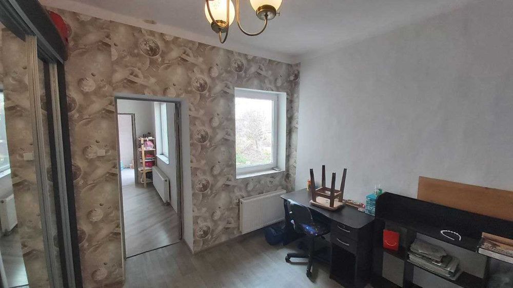 Дніпровськи схили з видом на пляж Рів’єра.