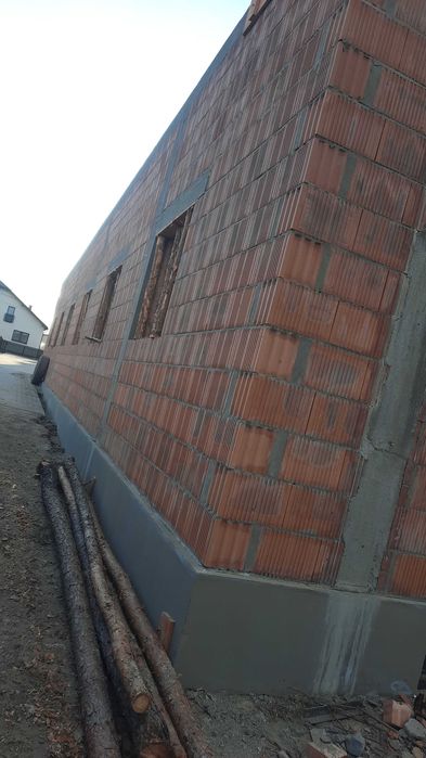 Kompleksowe Usługi Budowlane | Budowa Domów | Wykończenia |