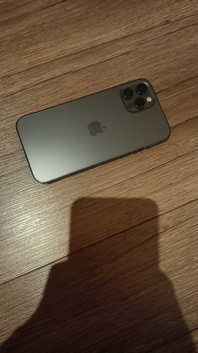 Iphone 12 Pro, 100% kondycji baterii