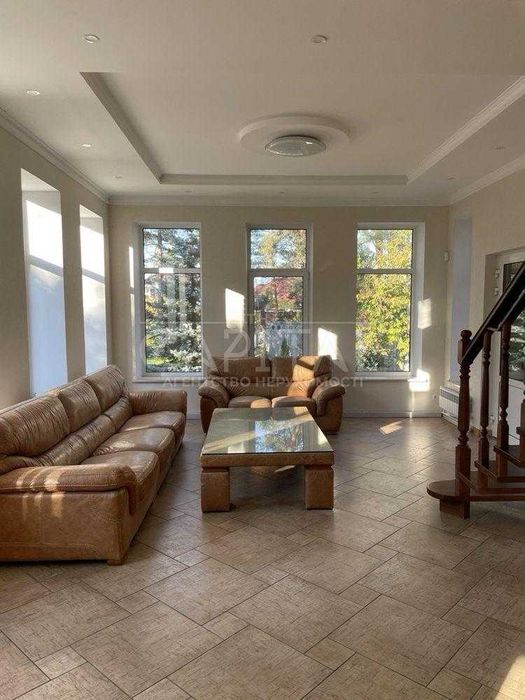 Оренда будинку/Козин/аренда большого дома/будинок з великою територією