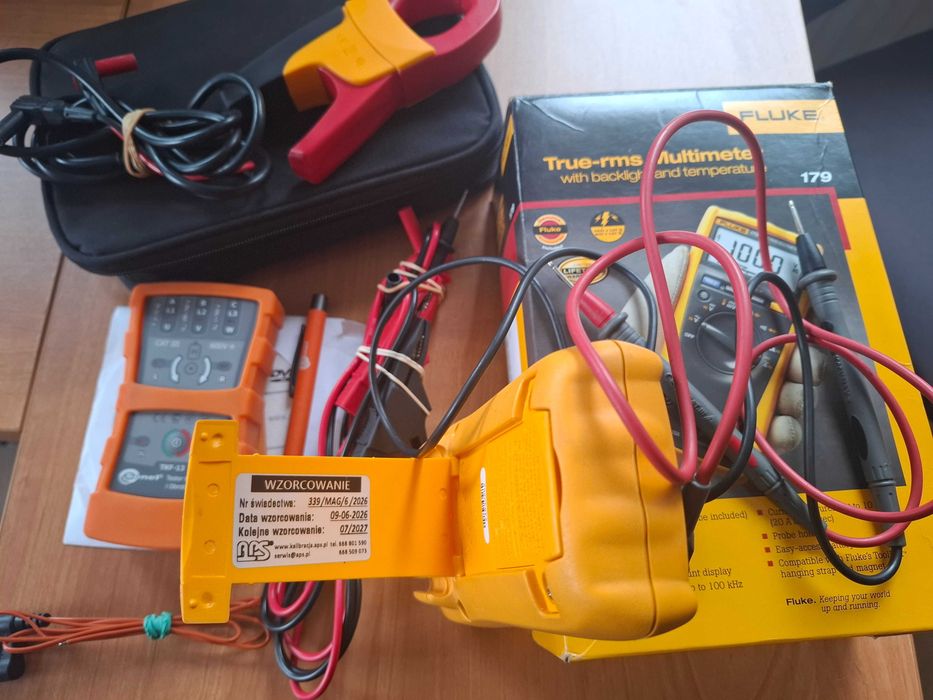 Miernik Fluke 179 + cęgi i400