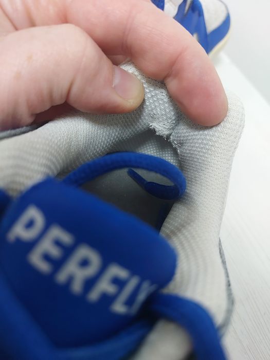 Кросівки для залу Perfly BS Sensation 530.