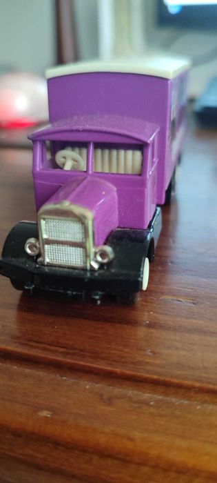 Carro vintage Days Gone England