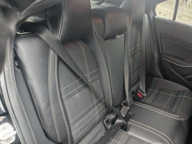 Mercedes Classe A 200D (2015) - Para peças