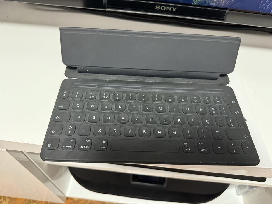 Conjunto Ipad + Smart Keyboard