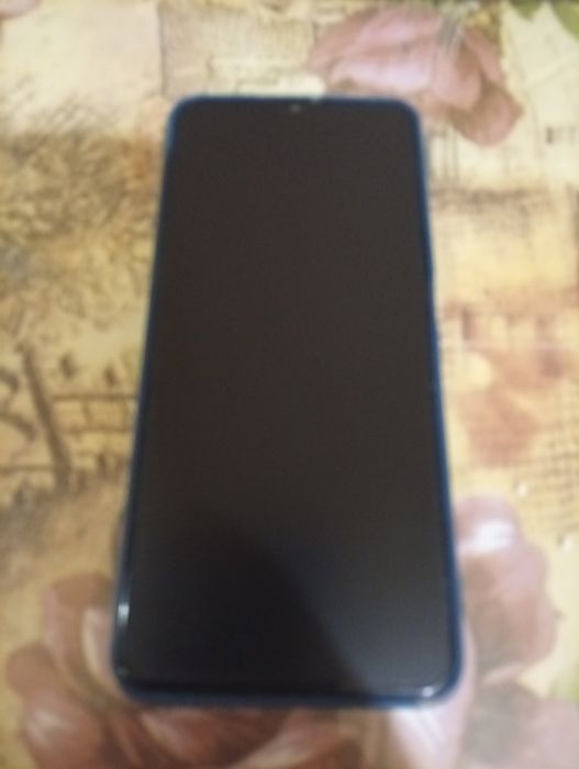 Продам телефон REALMI C53