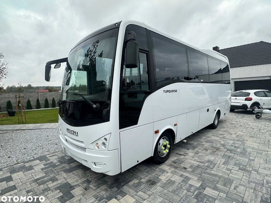 Wynajem MiniBus/Autobus z kierowcą. Transfery na lotnisko i nie tylko
