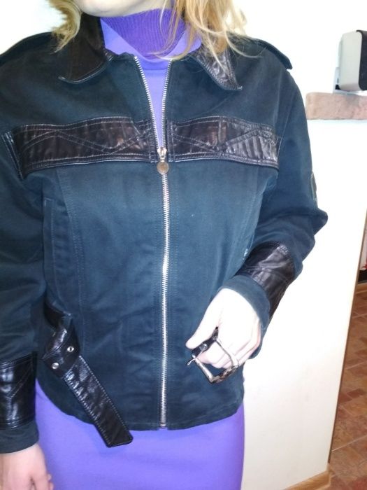 продам джинсовую куртку "Юдашкин" 48 р-р