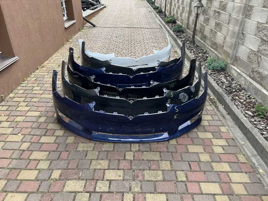 Tesla Model S бампер передній рест дорест