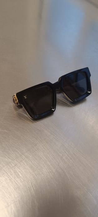 Vendo óculos Louis Vuitton