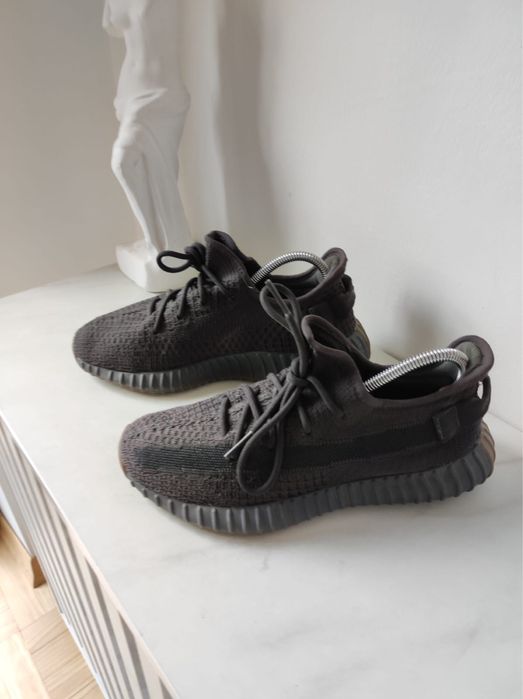 Adidas 41 1/3 yeezy 350 v2 cinder buty sportowe sneakersy