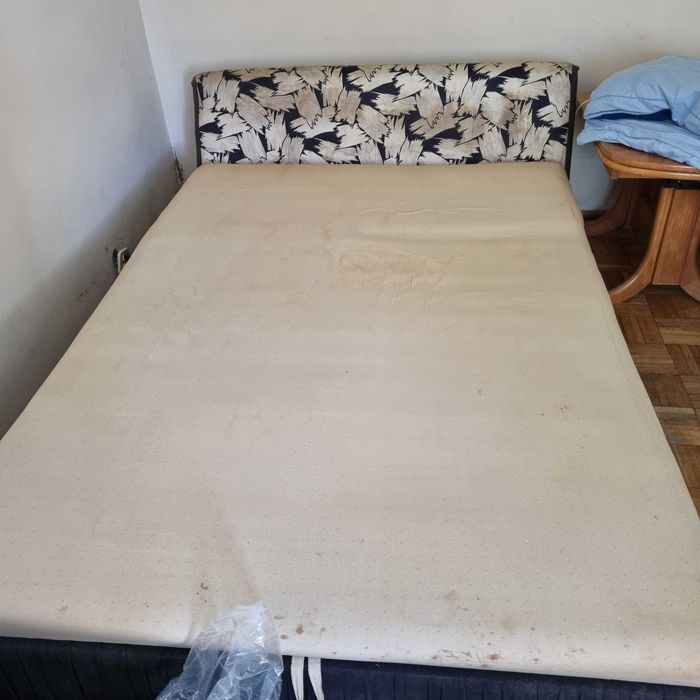 meble tapicerowane sofa 2 szt i  łóżko