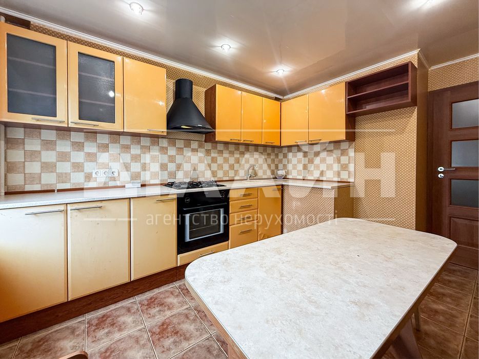 Доступна 2х кімн на Ладозькій 24 7/10  п