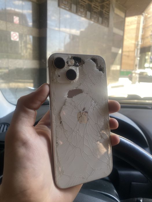 Продам Iphone 13 256GB R-sim