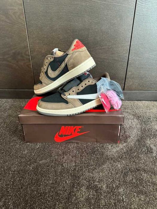Jordan 1 Retro Low OG SP Travis Scott Mocha R.42