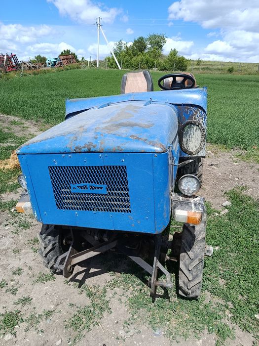 Продам саморобний трактор 4х4
