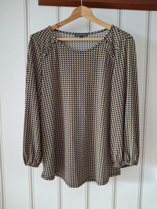 Bluzka w kolorowe sześciany - efekt 3D - elastyczna -Adrianna Papell -