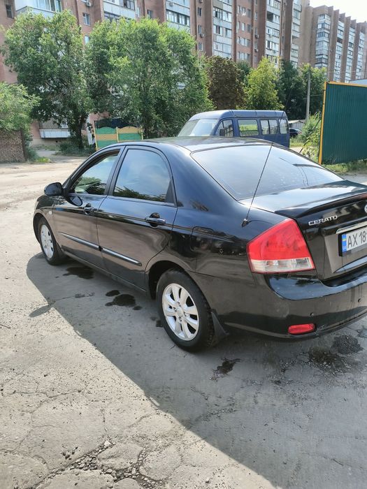 Продам kia cerato 2007
