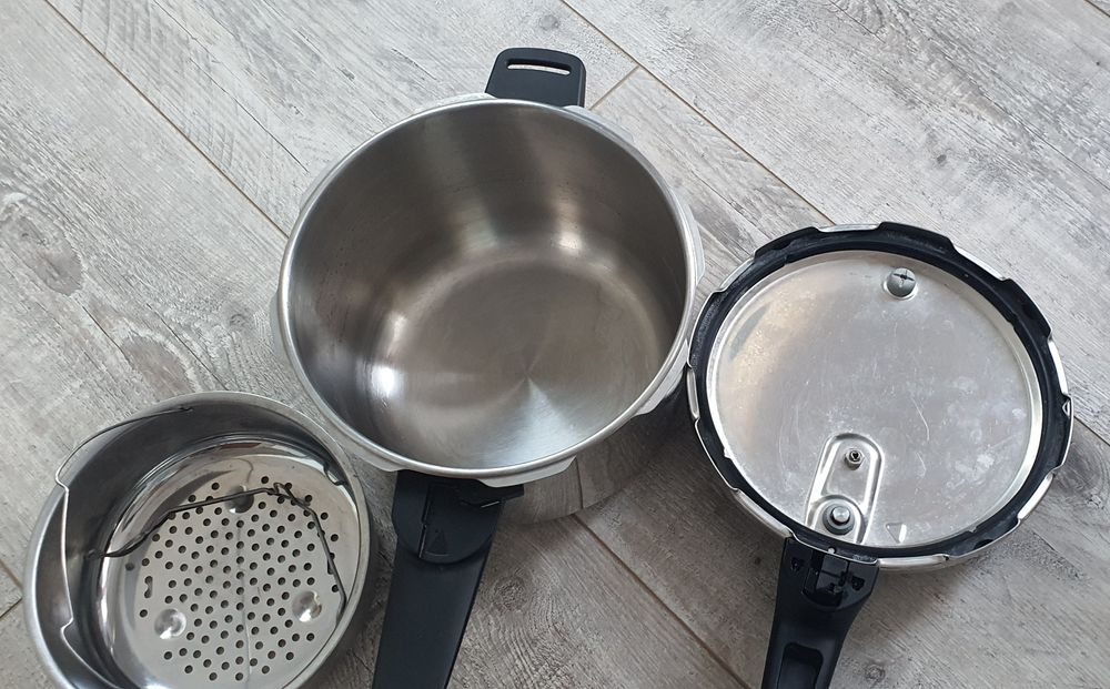 Szybkowar firmy Tefal 6L