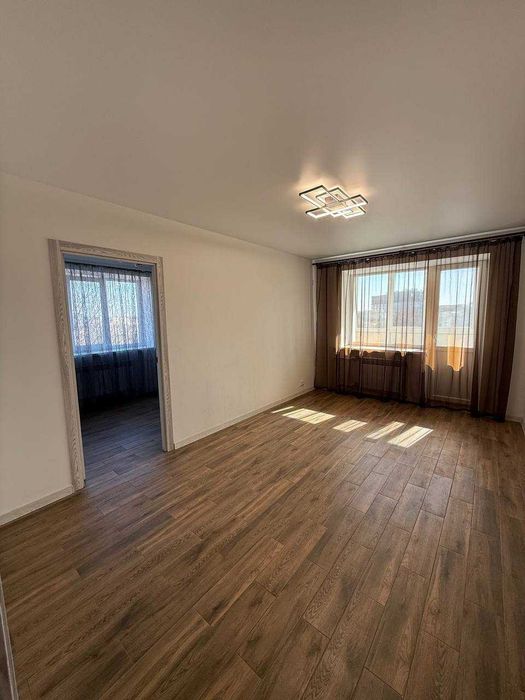 Продаж 2-кімнатної квартири в центральній частині міста