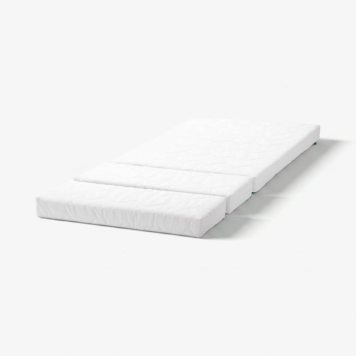 2 Camas criança e 1 colchão