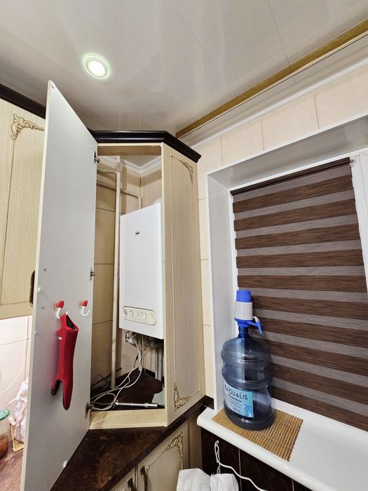 Сдам шикарную 4к квартиру на Лазурном. Автономное газовое отопление