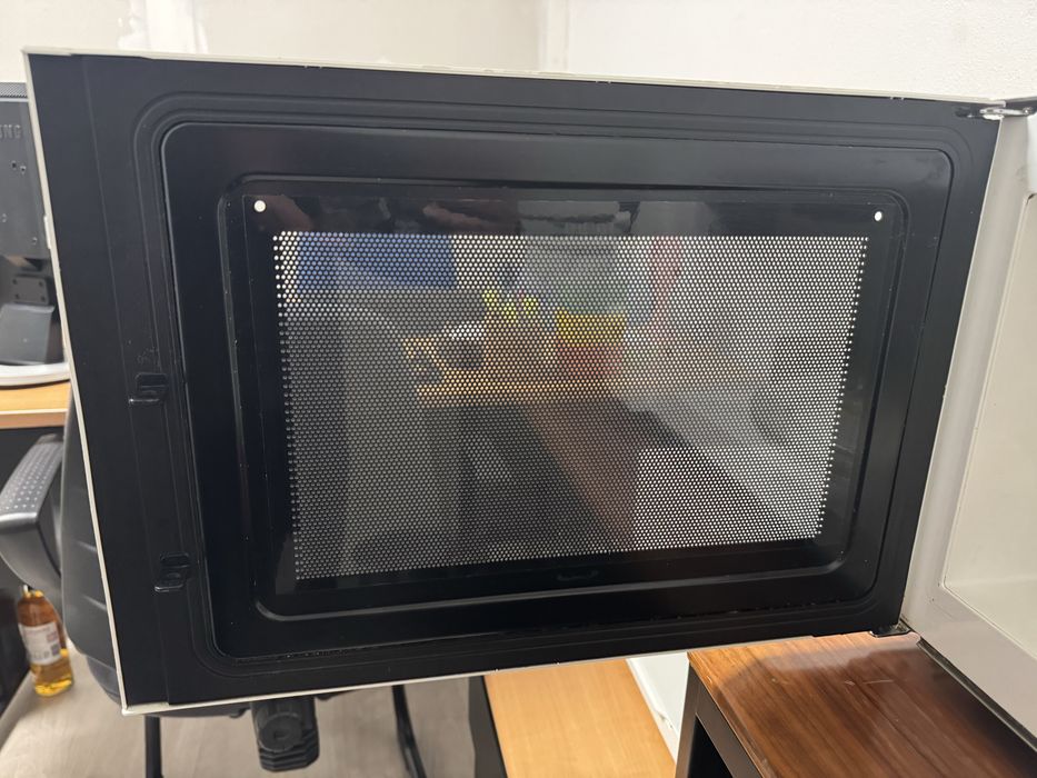 Microondas whirlpool M591