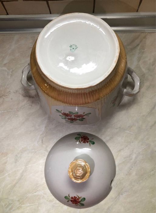 Супниця Березновський Ф завод,Чашки дитячі ведмедик ослик такса Киів