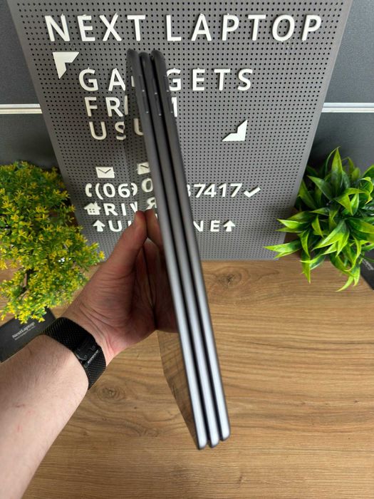 Планшет Apple iPad 8 10.2" 128 GB WiFi Space Gray