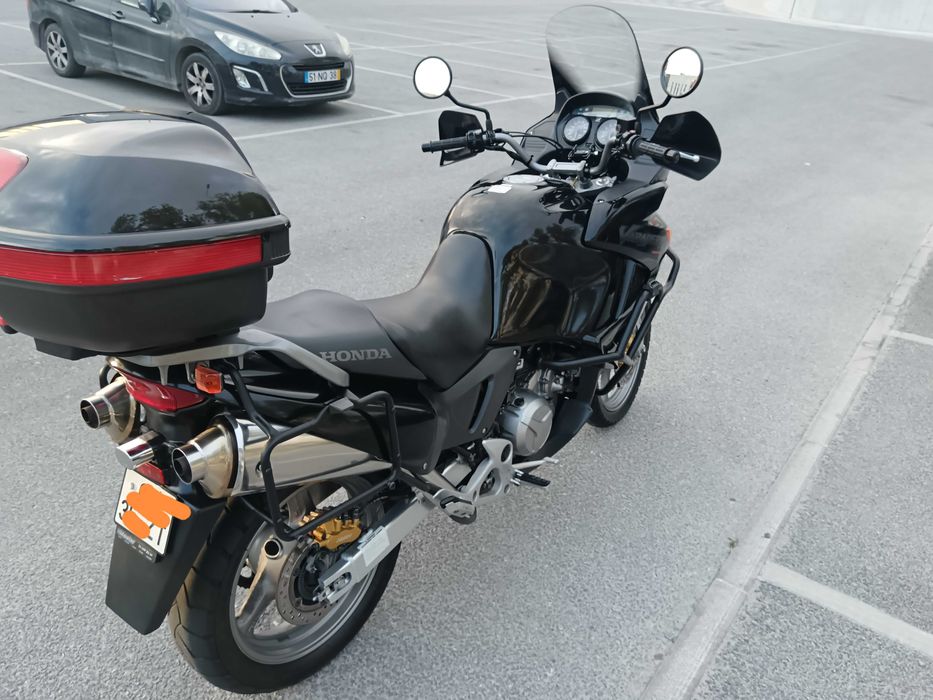 Honda Varadero 1000 ABS 2005 • Impecável • 86 Mil Km • Pronta a Viajar