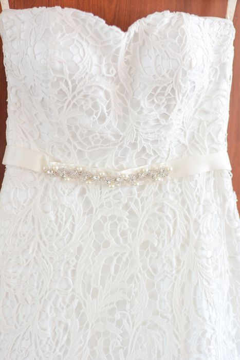 Продам весільну сукню