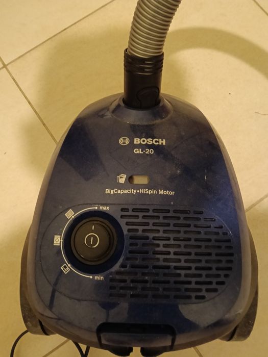 Aspirador usado Bosh