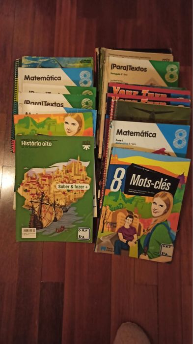 Livros Escolares (7Ano até 12Ano)