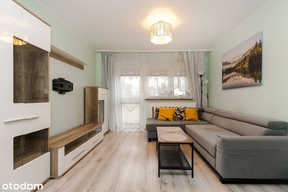 2 pokoje 42 m2, oddzielna kuchnia, 2 strony świata