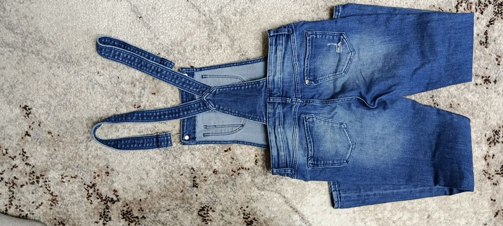 Джинсовий комбінезон, шорти