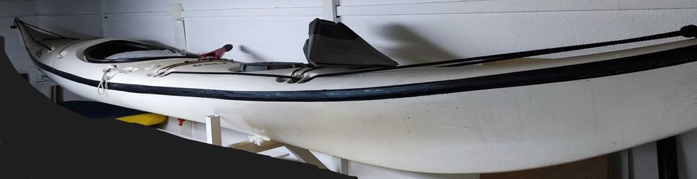 Kayak de mar - Kitiwek Goltziana usado em bom estado