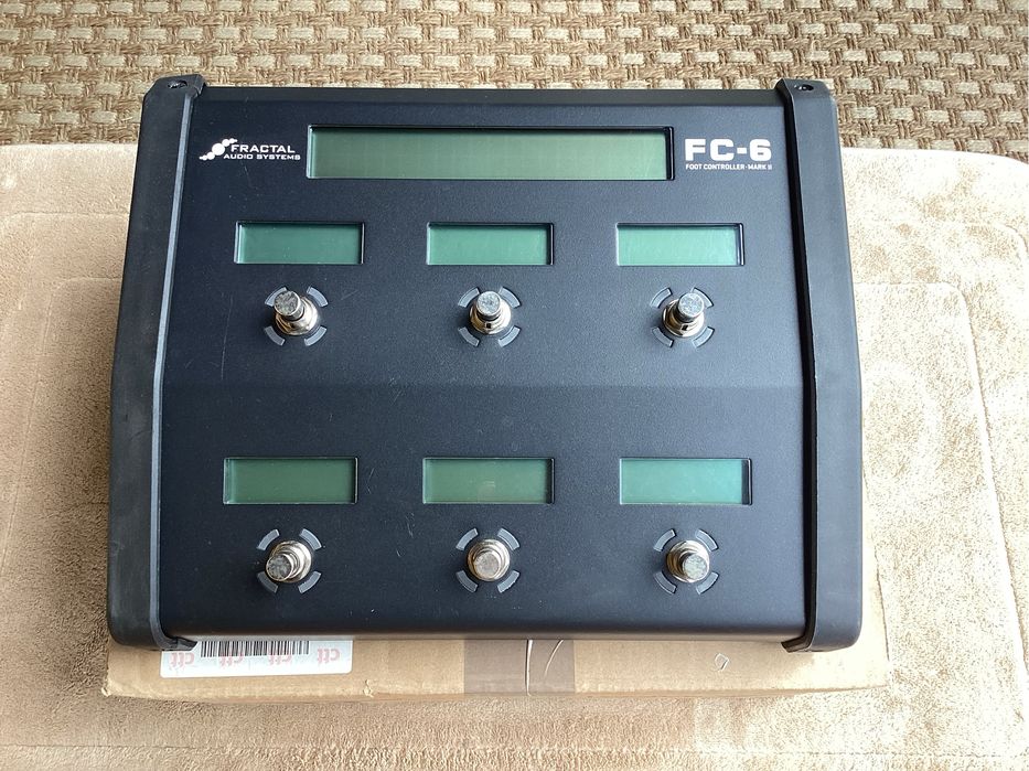 Fractal FC 6 midi footcontroller