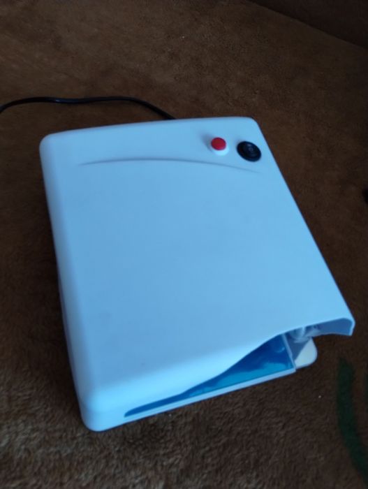 Lampa UV do paznokici