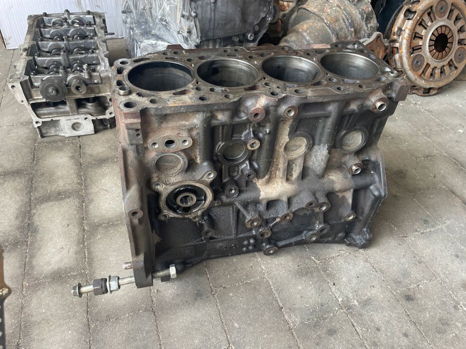 navara d40 pathfinder r51 2.5dci blok silnika 5x0