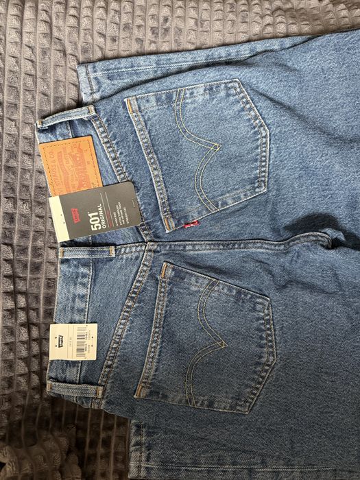Джинси Levi's 501 Original Fit нові з США розмір 24x30 синій
